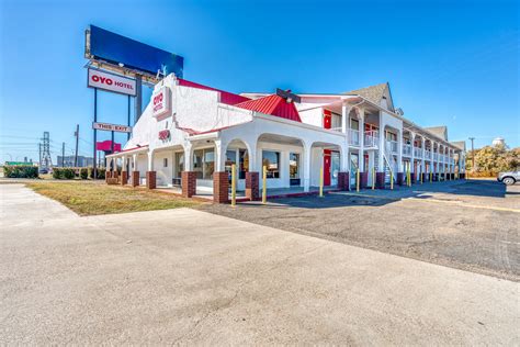 find motels